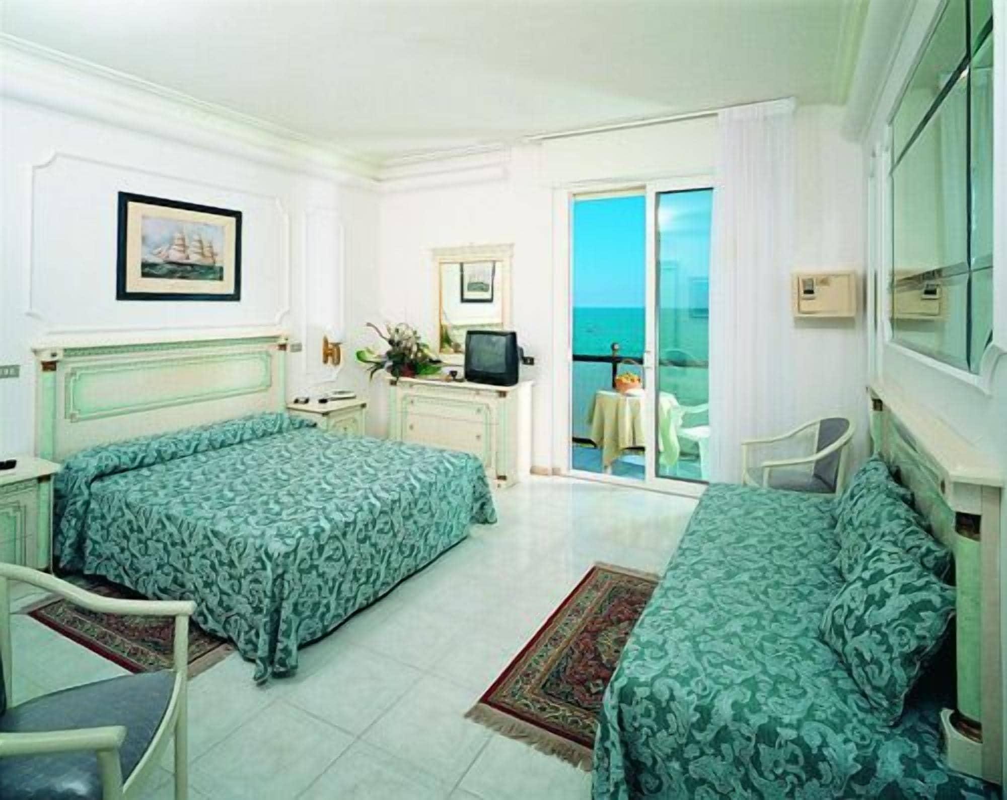 Grand Hotel Michelacci Gabicce Mare Extérieur photo